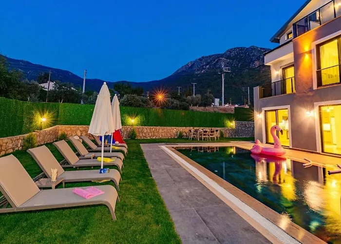 Verdora - 4 Bedroom In Oludeniz Hisaroenue 别墅 费特希耶