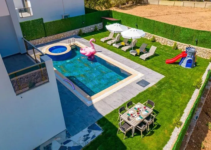 Verdora - 4 Bedroom In Oludeniz Hisaroenue Villa *