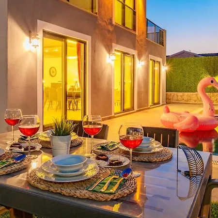 Verdora - 4 Bedroom In Oludeniz Hisarönü Fethiye