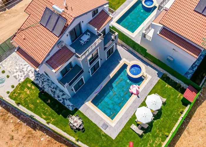 Villa Verdora - 4 Bedroom In Oludeniz Hisarönü Fethiye